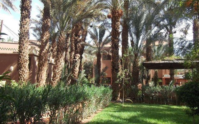 Отель Riad Marrat Марокко, Загора - отзывы, цены и фото номеров - забронировать отель Riad Marrat онлайн