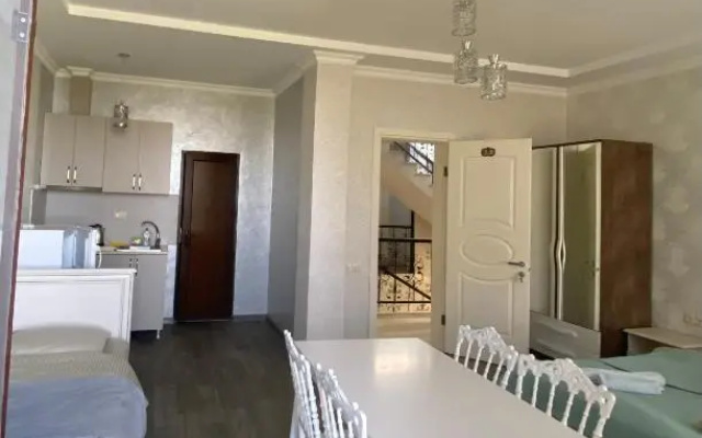 house on Moryakov 55