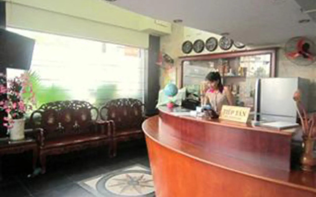 Song Xanh Hotel near SECC - FV