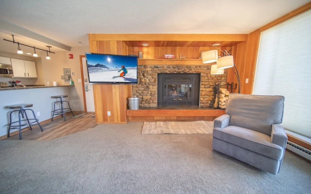Pines 2161