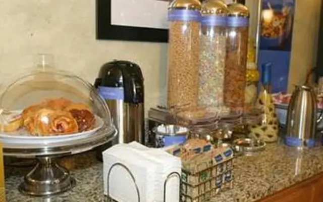Hampton Inn Jackson-North