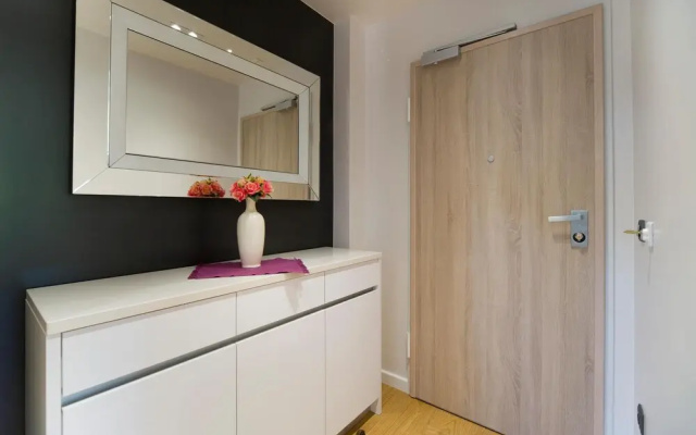 Beautiful Apartment in Promajna With Wifi and 1 Bedrooms
