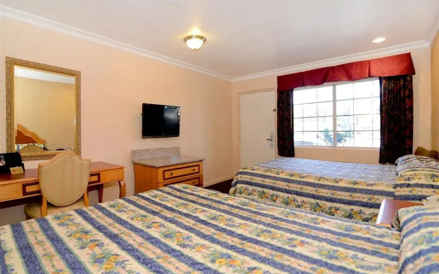 Circle City Inn