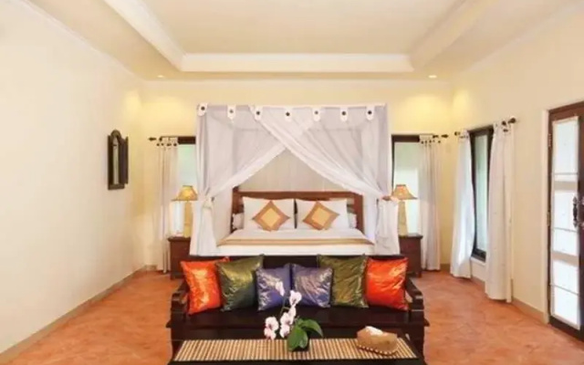 Elbari Villas