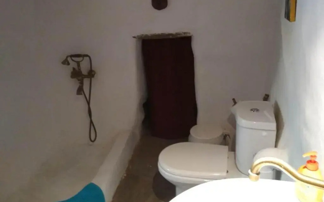 Cyclades Olive Museum's Guest House