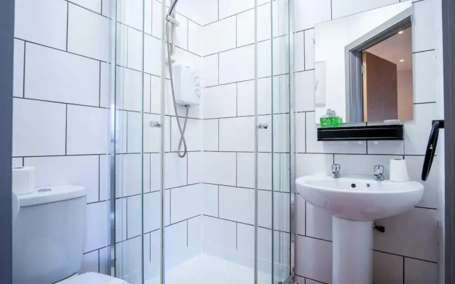 Princess Lofts 5 - 1 Bedroom Suite - Swansea