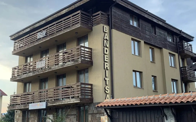Banderitsa Apartments