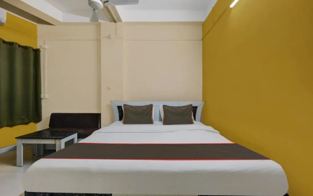 Sawkmie Hotel