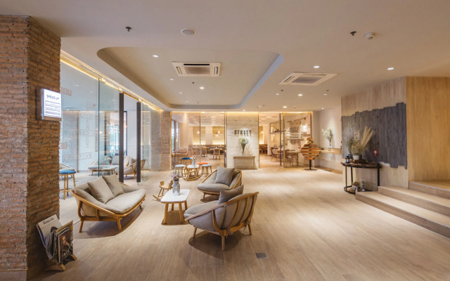 Clef Hotel