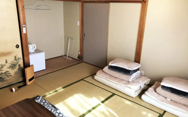 Tsushima White House