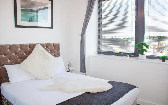 2 Bedroom Central Apartment