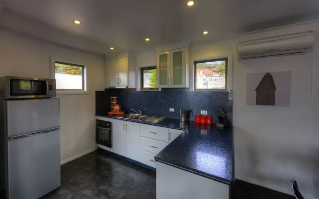 Rosebank Cottage Collection