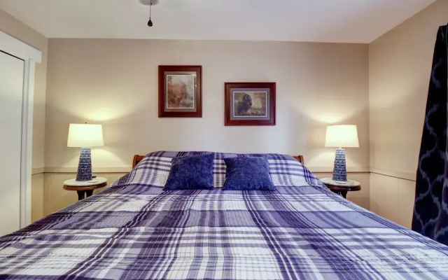 A105 Lake Cliffe 2 Bedroom Condo