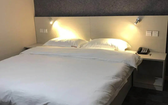 Shell Kunshan Huaqiao Town Huaji Road Hotel
