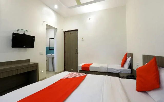 Hotel Shri Sai Murli