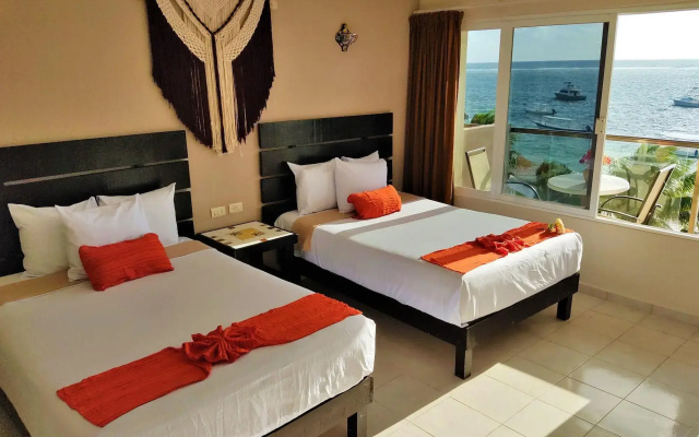 Hacienda Morelos Beach Front Hotel
