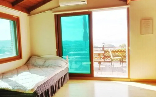Huesunset Pension