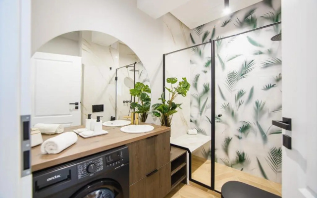 Exquisite Experience at EAS Residence
