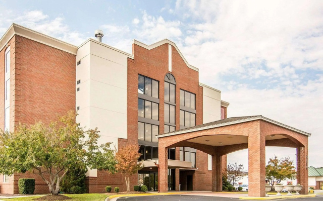 Comfort Suites Fredericksburg South
