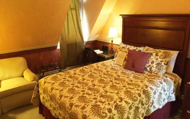 The Kalamazoo House Downtown Hotel & Suites