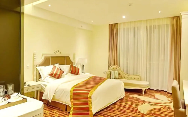 Chengdu Yinchao Hotel