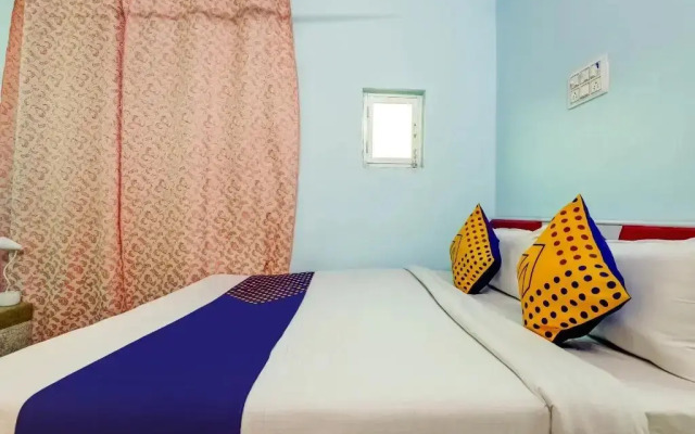 Love Bites by OYO Rooms