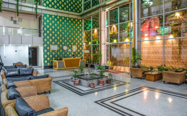 Hotel Sukh Sagar Regency