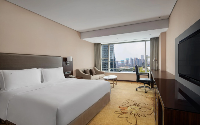Holiday Inn West & East Century City