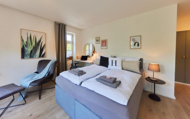 CITY-Apartment in TOP-Lage, WLAN, NETFLIX, Boxspringbett