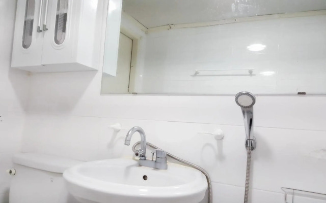 Hongdae Mainstreet Two Room House
