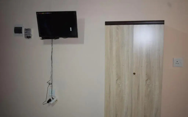Lindo Guest House