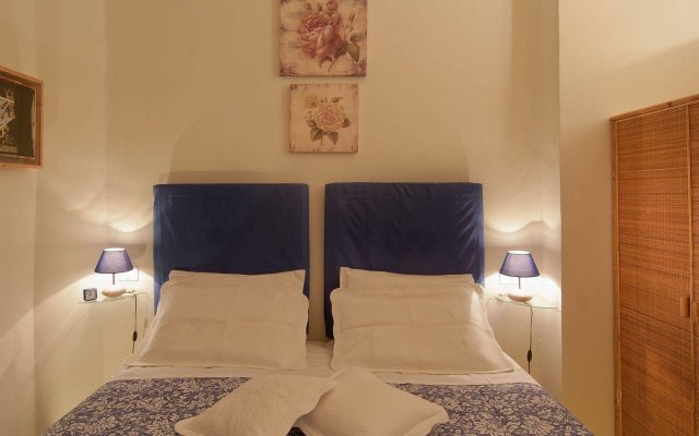 Отель Bed & Bed Cassia Италия, Флоренция - 10 отзывов об отеле, цены и фото номеров - забронировать отель Bed & Bed Cassia онлайн комната для гостей