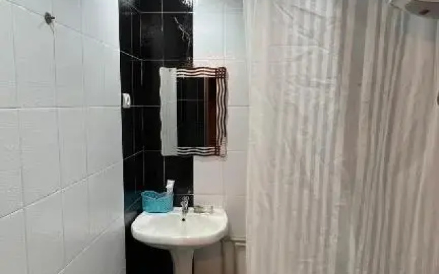 Kvartira Studija na Lakoba 30