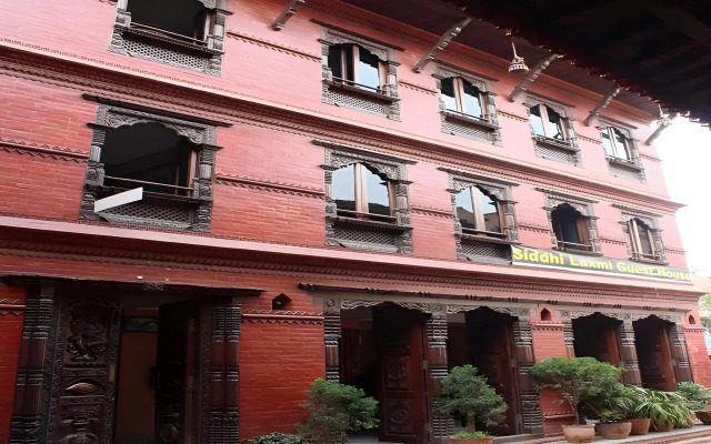 Siddhi Laxmi Guest House