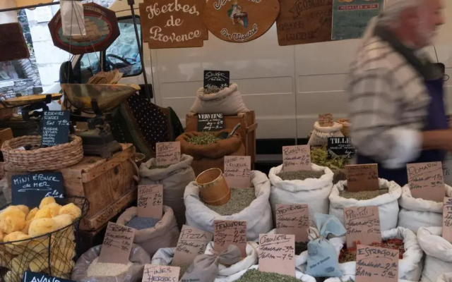 bouchonnerie à Maureillas, near Spain + Mediterranée