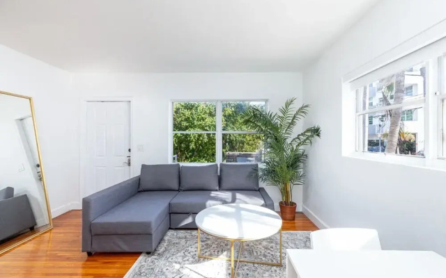 Hidden Gem in South of Fifth Retreat