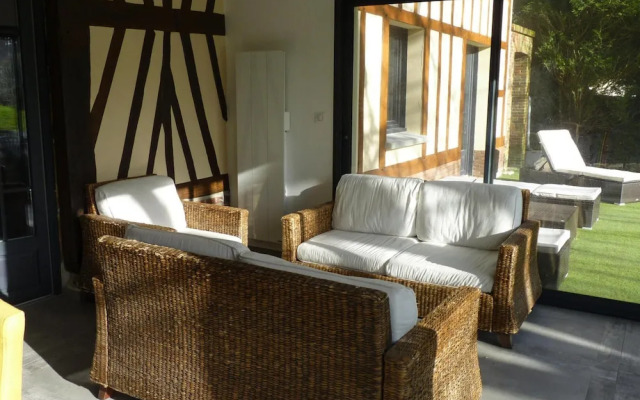 Townhouse Near Bay of Somme and Beaches