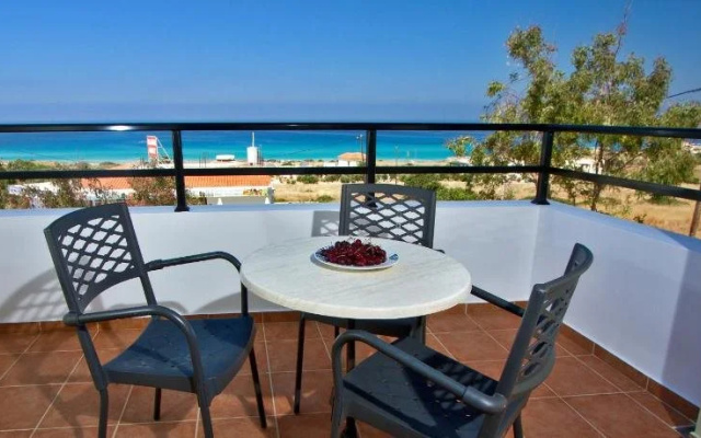 Nikos Apartments