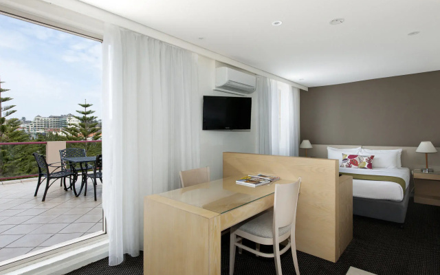 Coogee Sands Hotel