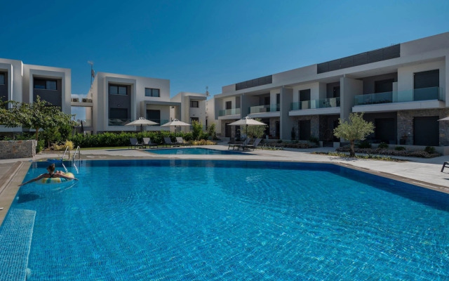 Luxury Olea Valley Apartment - Nikiti Poolside Gem
