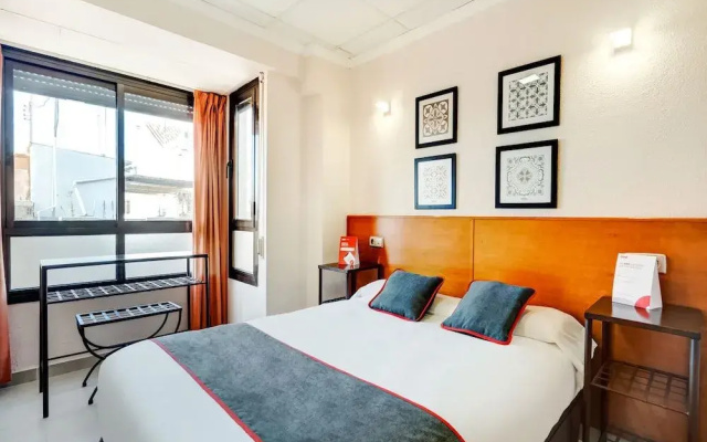 Oyo Hostal Luci Mar
