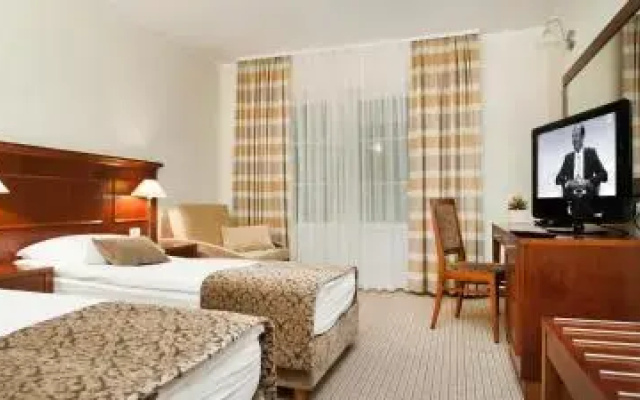 Hotel Cateski dvorec
