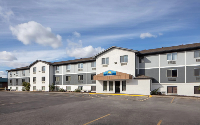 Days Inn by Wyndham Omaha NE