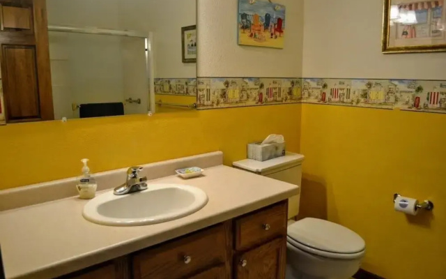 Billy's Lakeview 3 Bedroom Home