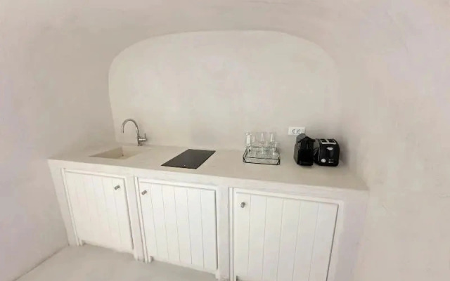 Dagaz Suites