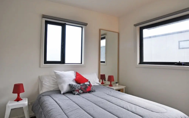 Luxe Townhouse 2 - Inlet Side