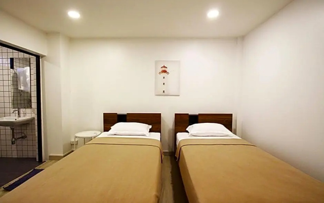 398 Hostel