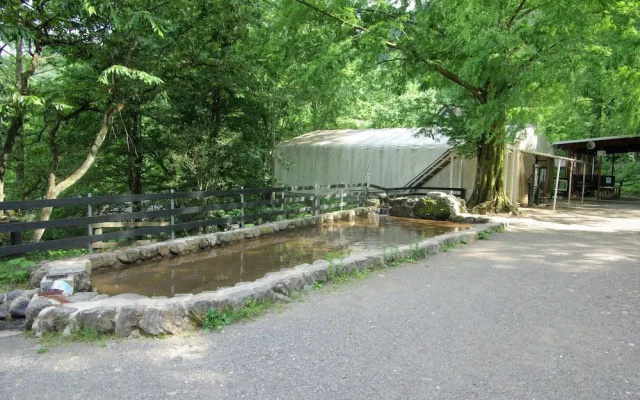 Gujohachimanshizenen - Bungalow