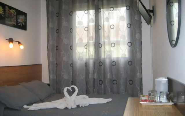 Hostal Huespedes Toledo