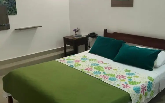 Hotel Alcazar